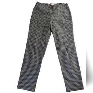 ✴️Vince Camuto Size 10 Cropped Pants EUC